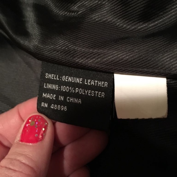 Leather Coat, MEDIUM - Picture 7 of 8